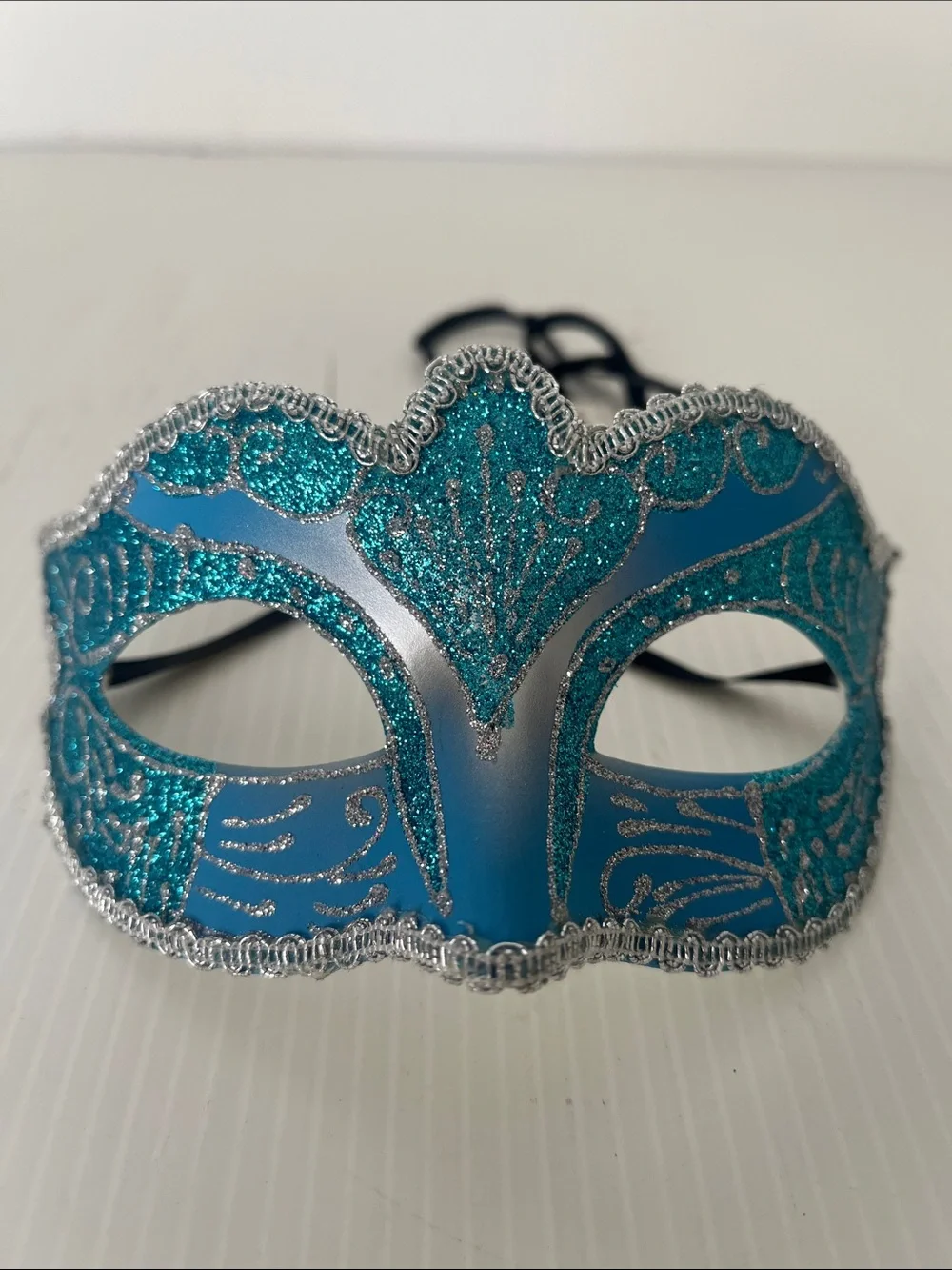N/A blue silver